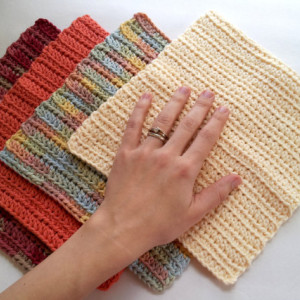 Crochet dish cloth, set of 4 wash cloths, multi color wipes, reusable cloths, reusable dish cloth, yellow tangerine orange,multicolor cloths