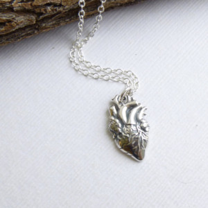 Sterling Silver Anatomical Heart Necklace... Steampunk Charm... Fairytale Love