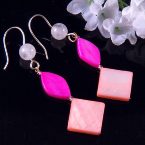 Pink Mother of Pearl Shell Glass Bead Earrings Dangling Handmade Costume Jewelry Made in Montana Free Shipping to USA Gift Box