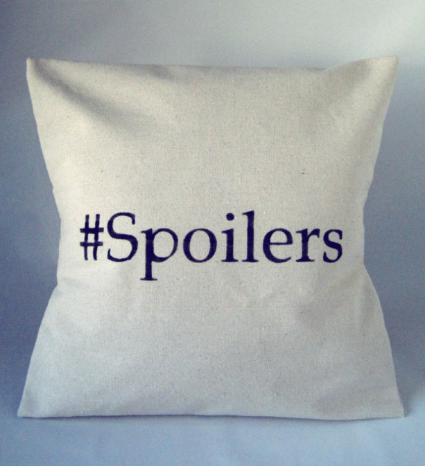Doctor Who Pillow Throw Spoilers