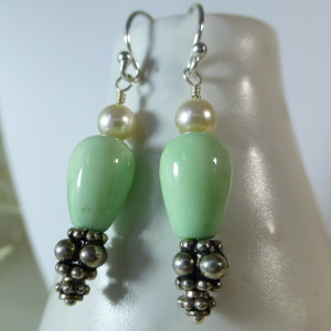 Mint green jade & Swarovski pearl dangle earrings,jade earrings,green earrings,drop earrings,green and white,cute earrings,silver earrings