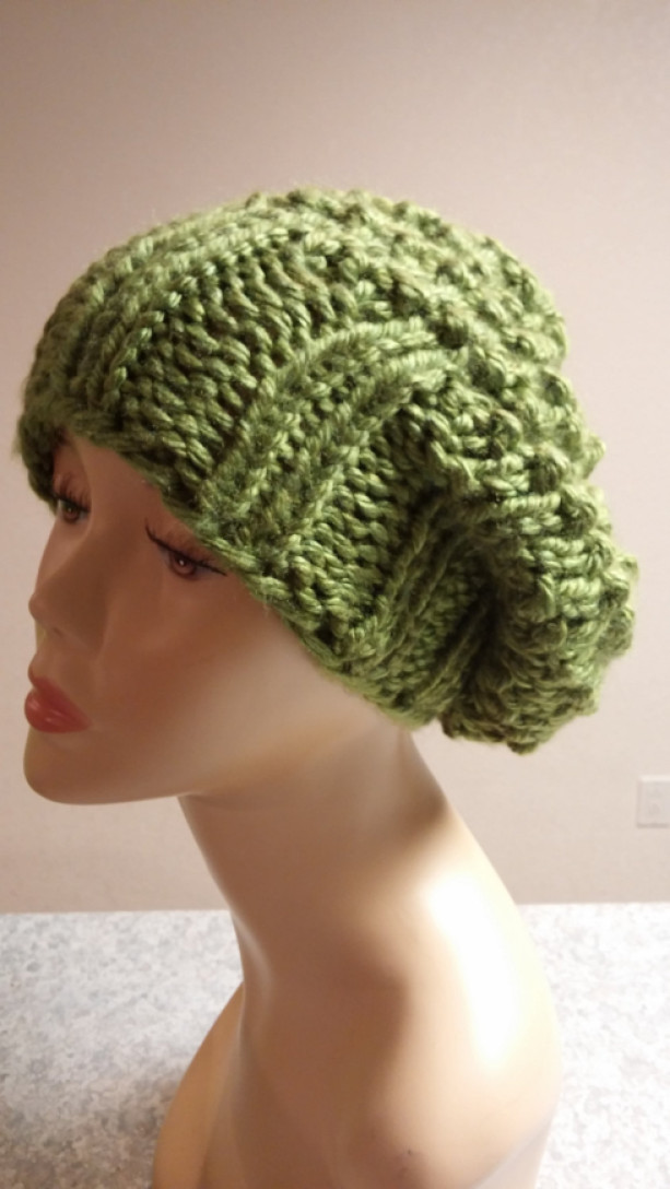 ONLY ONE Green Knit Slouchy Winter Hat