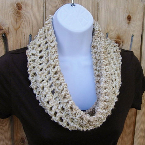 SUMMER COWL SCARF Off White, Cream, Beige, Gray Grey, Small Short Infinity Loop, Crochet Knit Necklace, Neck Warmer..Ready to Ship in 2 Days