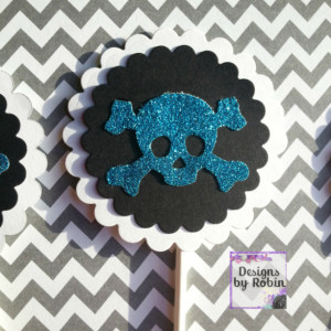 12 blue glitter skull tags, white on black party thank you tags