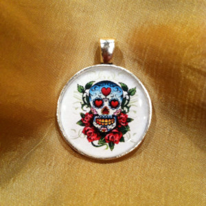 Day of the Dead, sugar skull, Calavera, Dia de los Muertos, skull, candy skull, pendant, necklace, charm! Gifts under 25.