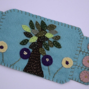 Fabric Coaster, Wool felt penny rug, posies, tree of life