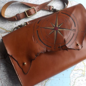British Tan Leather Messenger Bag Satchel Cross body Compass wind rose Unisex Very Dashing