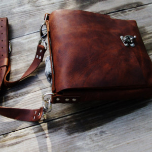 Handmade Leather Cross Body Bag with Matching Wallet. Hand Stitched. Leather Messenger Satchel Bag  Bret Cali Bag