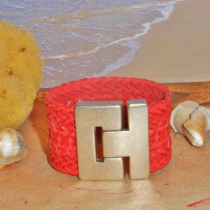 Red Braided Bracelet with Buckle Styled Zamak Magnetic Clasp.
