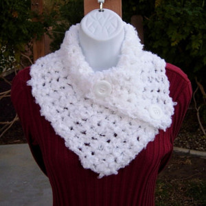 NECK WARMER SCARF Buttoned Cowl Solid Pure White, Soft Acrylic Thick Bulky Crochet Knit Scarflette, White Buttons..Ready to Ship in 3 Days