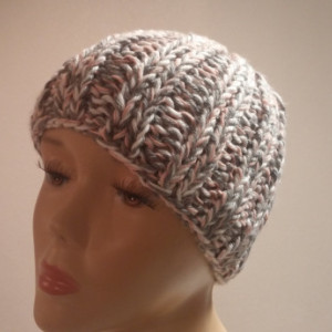 ONLY ONE White Gray and Pink Knit Beanie