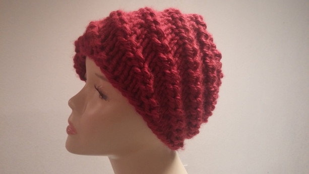 ONLY ONE Winter Knit Red Beanie