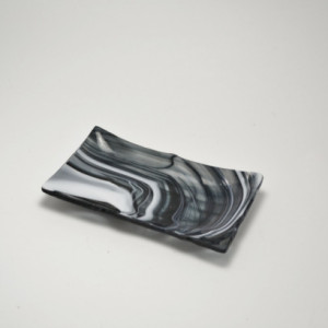 Black and and white dish. Soap dish / Little serving dish / Ring dish" 