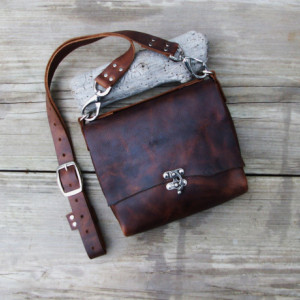 Handmade Leather Cross Body Bag. Hand Stitched. Leather Messenger Bag  Bret Cali Bag Shoulder Bag