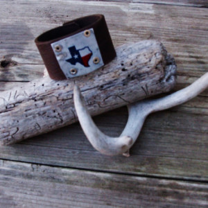 Texas License Plate Leather Cuff Upcycled Recycled Metal Leather Cuff Bracelet by Bret Cali