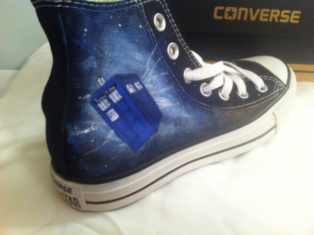 Doctor Who, Custom Converse, Whovian, TARDIS, Fanart Sneakers