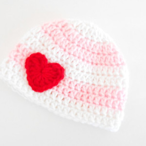 Crochet Baby Beanie for Girls - Crochet Baby Valentine's Day Beanie - Newborn Valentine's Hat - Baby Shower Gift for Girls - Newborn Beanie