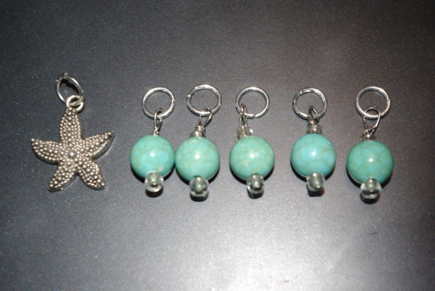 READY TO SHIP Set of 6 Handmade Beaded Stitch Markers Knitting Starfish Acrylic Beads