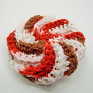 3 Pack Crochet Dish Scrubbies Brown\White Swirl, Cream, and Red\Brown\Cream Swirl