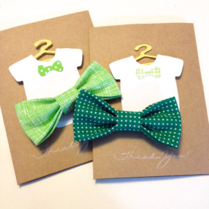 Newborn Baby Shower Gift, Green Baby Shower Gift Set, Spring Bodysuit Bow Tie and Thank You Cards, Baby Gift, Baby Shower Present