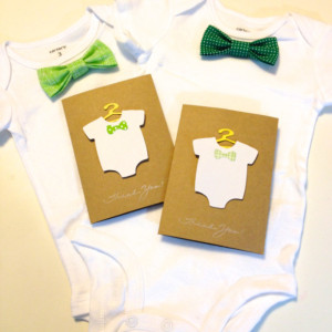 Newborn Baby Shower Gift, Green Baby Shower Gift Set, Spring Bodysuit Bow Tie and Thank You Cards, Baby Gift, Baby Shower Present