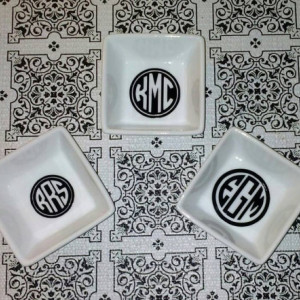 Monogrammed Ring/ Jewelry Dishes - Many Colors Available