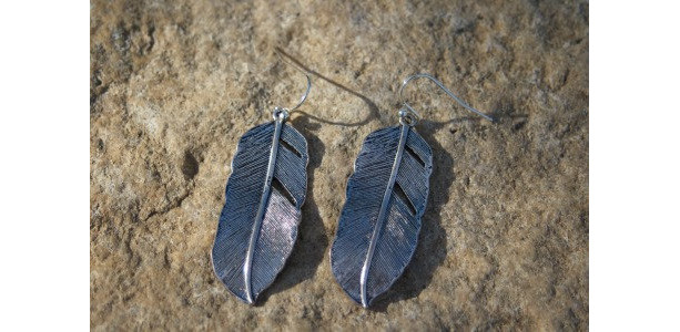 Antiqued Silver Tone Feather Rustic Western Earrings