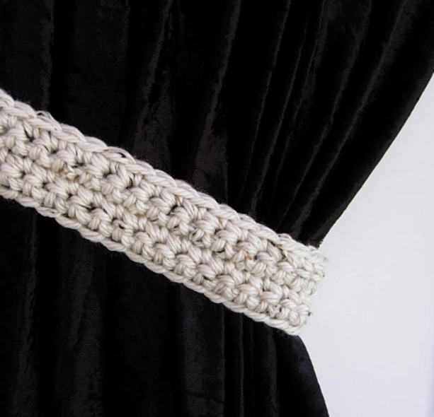 Curtain Tiebacks Set, One Pair Off White Tweed w/ Black & Brown, Basic Drapery Tie Backs, Thick Drapes Holders, Chunky Crochet Knit..Ready to Ship in 3 Days