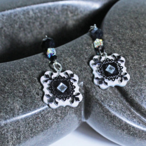 Indie dangle flower earrings / Artisan Boho style bridal / bridesmaid jewelry / shrink plastic art jewelry / quirky jewelry / jewellery