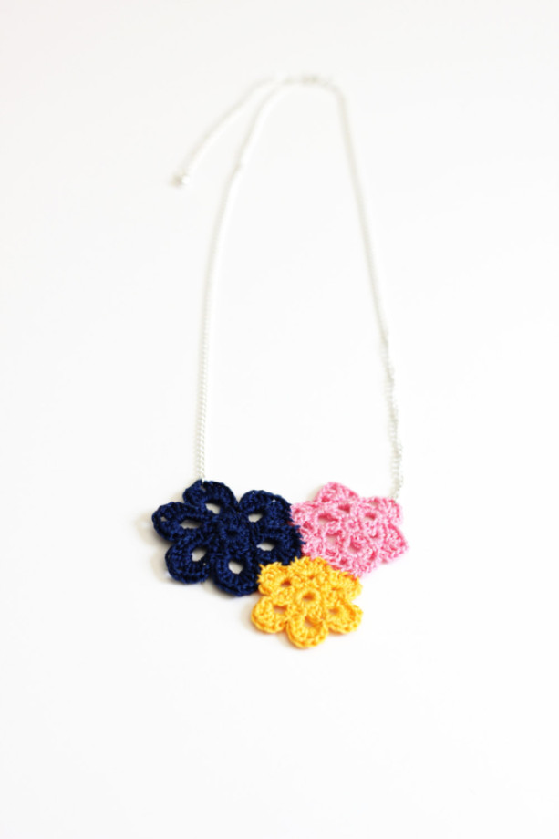Flower Pendant Necklace