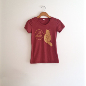 maroon burgundy gold cat shirt, iridescent gold yellow, funny cat tshirt, cat tee, gift for cat lover, crazy cat lady, teen girl apparel
