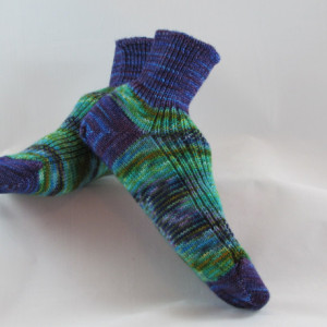 Caribbean Color Shorty Hand Cranked Socks