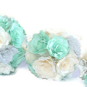 Bridal bouquet, Mint green, silver and ivory elegant paper Rose bouquet, Can be made in any colors, Keepsake toss bouquet,Bridesmaid bouquet