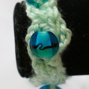 Crochet bracelet and earring set - Tranquil waves
