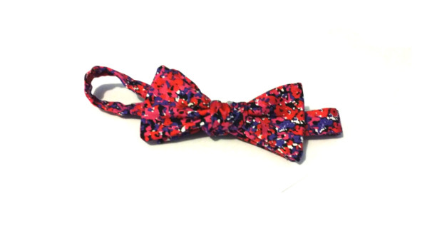 Blurred Flowers Bow tie