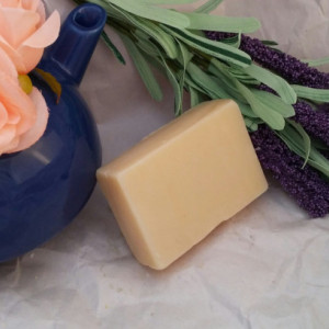 Lavender Goat's Milk Soap- nourishing and healing soap for skin problems such as acne, eczema, psoriasis, and dry skin
