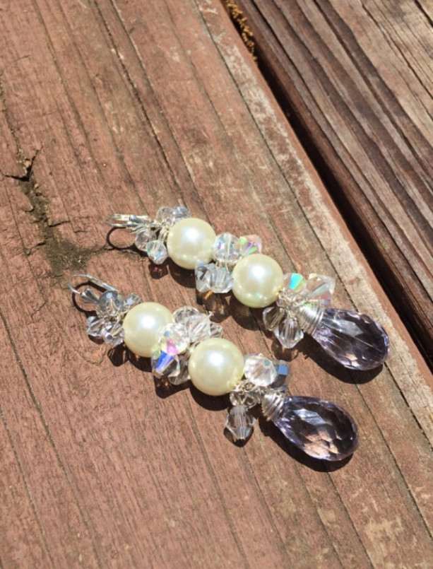 Gorgeous Pearl and Crystal Drop Earrings