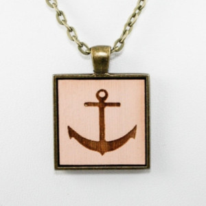 Cameo Pendant - Anchor (Pale Pink)