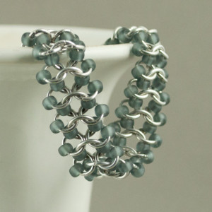 Frosted Grey & Silver Beaded Chainmaille Lace Bracelet