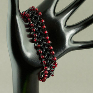 Red & Black Beaded Chainmaille Ribbon Bracelet