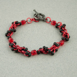 Crystal Spiral - Black & Red Beaded Chainmaille Bracelet