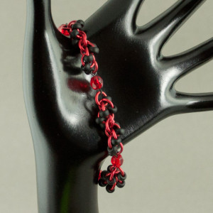 Crystal Spiral - Black & Red Beaded Chainmaille Bracelet