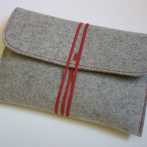 Gray wool felt Kindle Paperwhite case with red leather strap